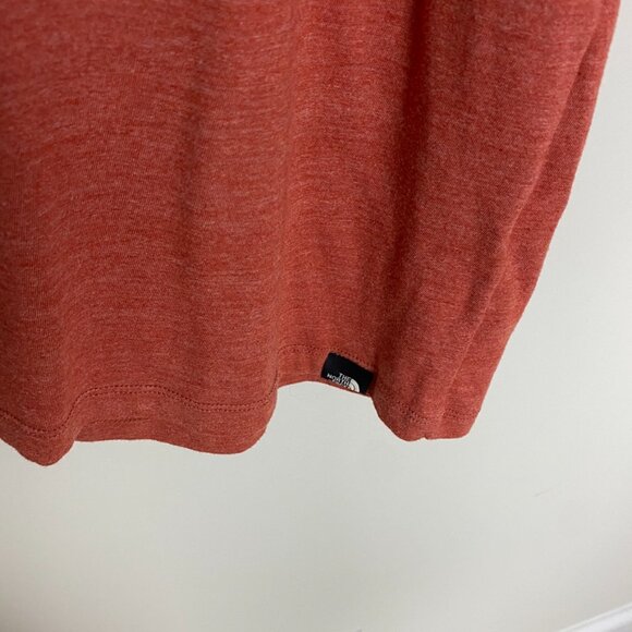 The North Face Mens Muscle Tank Top Large Active Orange Gym Workout - Picture 4 of 6